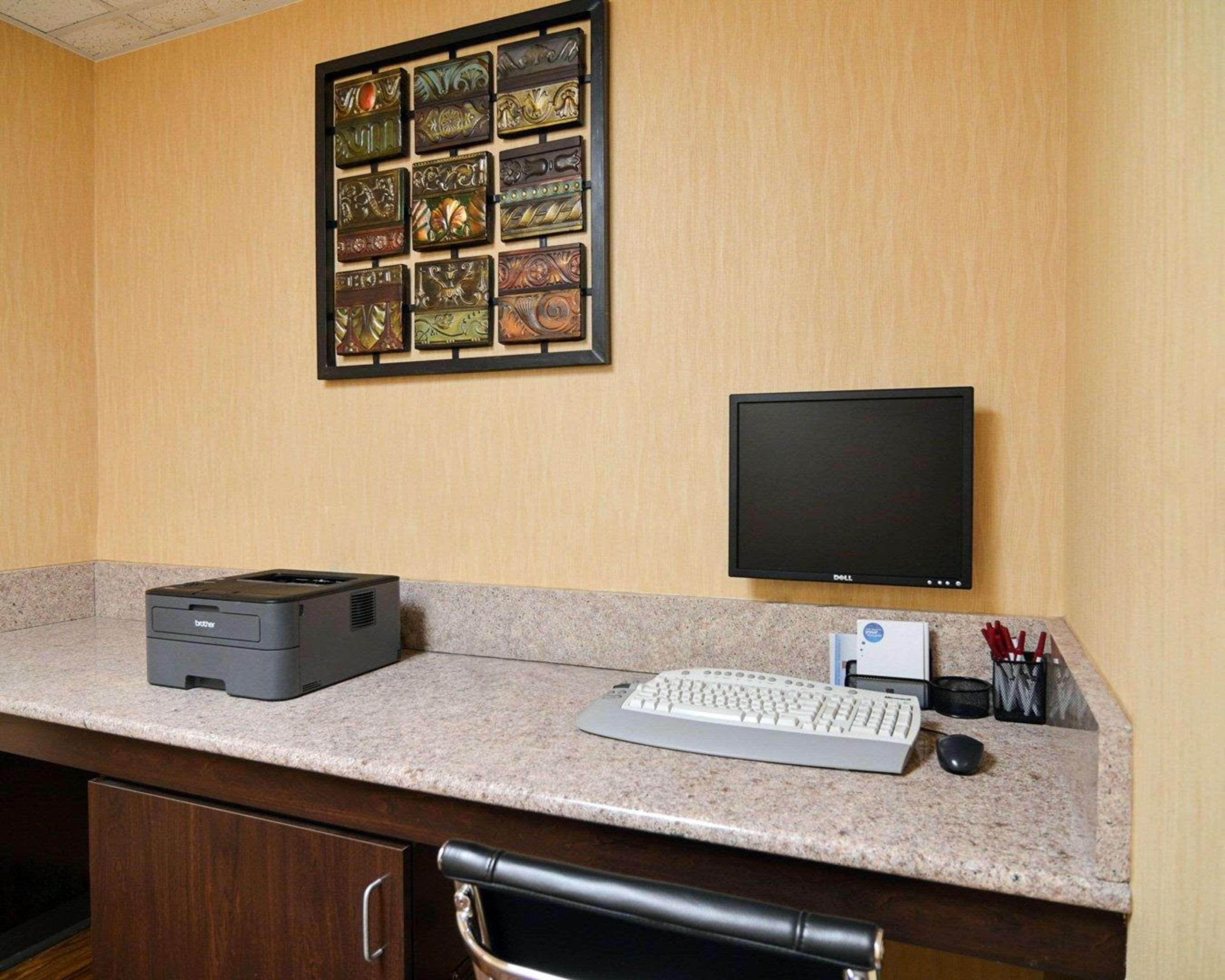 Comfort Suites Dfw Airport Ървинг Екстериор снимка
